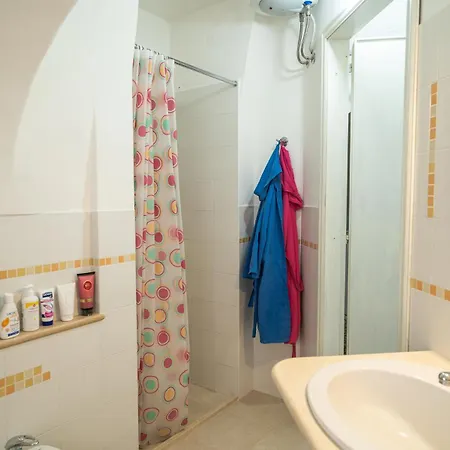 Trullo Tre Coni Hébergement de vacances *