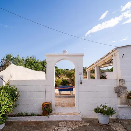 Trullo Tre Coni *